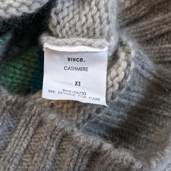 Vince Cashmere Sweater size XS - Picture 3 of 5